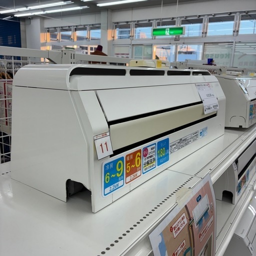 リユースのサカイ東金店　TOSHIBA中古エアコン　18年製　2.2kw TJ13775