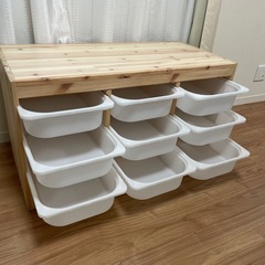 IKEA トロファストの画像