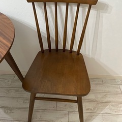 ダイニングテーブル+ウィンザーチェア3点セットの画像
