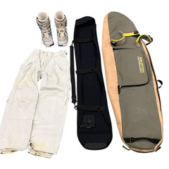 大田区引取限定【中古】BURTON バートン スノーボード ブーツ ケース付きの画像