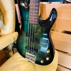 【武蔵小山店】 　アリアプロ2 magna ベース 緑系 グリーン系 Aria Pro II Magna Bass Greenの画像