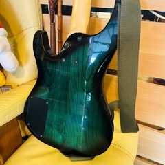【武蔵小山店】 　アリアプロ2 magna ベース 緑系 グリーン系 Aria Pro II Magna Bass Greenの画像