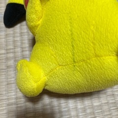 ピカチュウぬいぐるみの画像