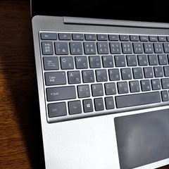 Surface laptopgoの画像