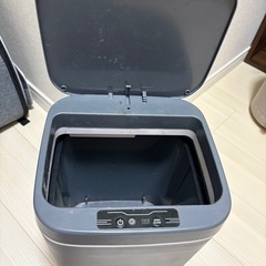 自動開閉センサーゴミ箱の画像