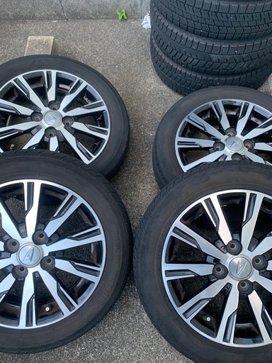 ダイハツ純正アルミホイール14インチタイヤ付