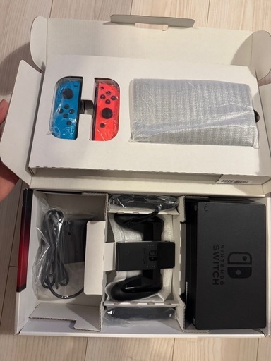Nintendo Switch 本体及び付属品/3つのゲーム