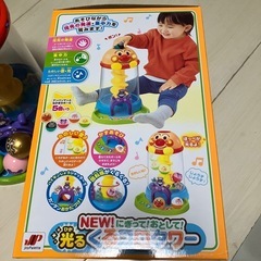 アンパンマン　光るくるコロタワー（金ピカボール付）の画像