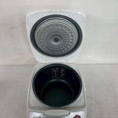【Tiger】タイガー マイコン炊飯ジャー JBH-G102 1.0L 2022年製 動作確認済 ホワイト 炊飯器 生活家電 調理家電 5号炊き Y2049の画像