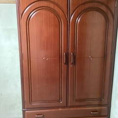 タンス1    おまけ付きの画像