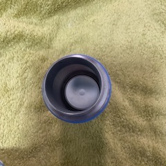 ストロー付き水筒　サーモスの画像