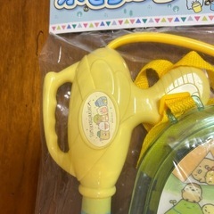  すみっコぐらし お水たっぷり水でっぽう  水鉄砲 水ピストル ウォーターガン 水遊び ギフト タンク プール 誕生日 水てっぽう  子供会 保育園 幼稚園 景品 イベント お祭り　キッズの画像