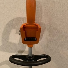 山善 充電式草刈り機の画像