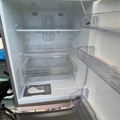三菱2018年3ドア冷蔵庫の画像
