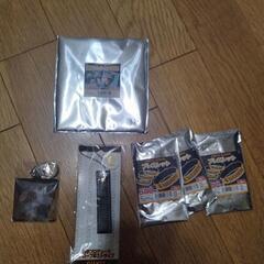 NEW ERAとアンダーアーマーコラボキャップ　2個セットの画像