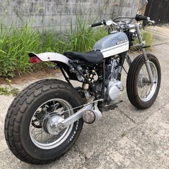 ヤマハ　TW200  書類付実働ベース車の画像