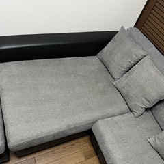 3Pカウチソファー・スツール付きの画像