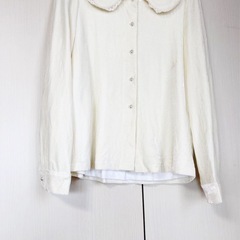 4枚洋服の画像