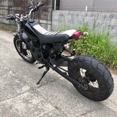 ヤマハ　TW200   DG07J  書類付実働ベース車の画像