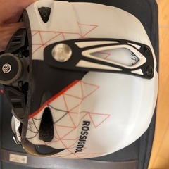 ロシニョール ヘルメットの画像