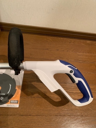 【美品】EARTH MAN GGT-180LiA 充電式草刈り機
