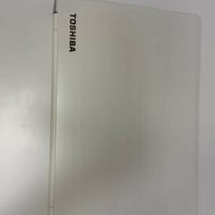 東芝/i7/SSD512GB/8GB/Office付/15.6型/高性能/白の画像