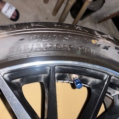 20インチ　4本
　ホイールタイヤセットの画像