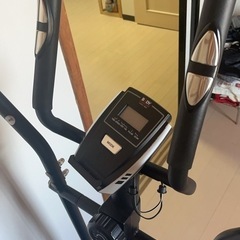 ダイエット エリプティカル エアロバイクの画像