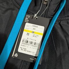 UNDER ARMOR パーカーの画像