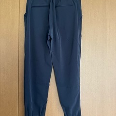 ［GU］ジョガーパンツMの画像