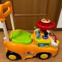 あんぱんまんの車とおまるの画像
