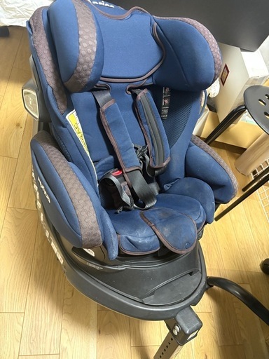 チャイルドシート　Aprica　フラディア グロウ ISOFIX 360°セーフティー　アップリカ