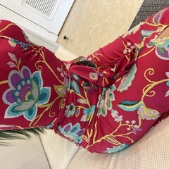 レジーナロマンティコ REGINA ROMANTICO 日本製 花柄 ストレッチ ジャージー ラップ風 ワンピース 36 S相当 ノースリーブ 膝丈 ピンク 送料無料の画像
