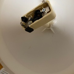 丸い照明機器の画像