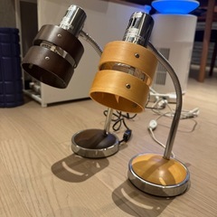 ニトリ　スタンドライト2つの画像