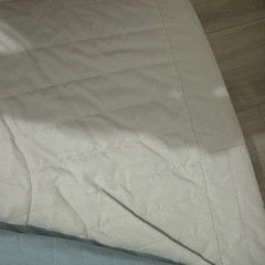 シングルベッド、マットレス含むの画像