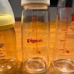 ピジョン哺乳瓶3本セットの画像