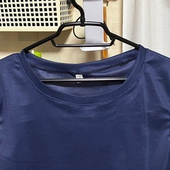 小さめタンクトップ
の画像