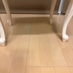 猫脚　椅子の画像