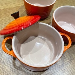 ルクルーゼ　ココットセットの画像