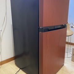 アイリスプラザ 2ドア 冷蔵庫(2022年製)ダークウッド PRC-B092D-M 87L
の画像