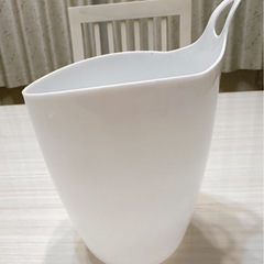 入れ物の画像