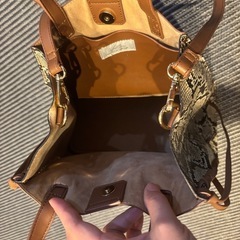 Unbillion ショルダーバッグ　茶　ベビ柄の画像