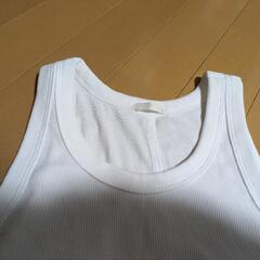 【未着用】GU  レディース　リブタンクトップの画像