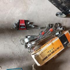 特工エアツールハンドツール電動ツールロールキャブ二台の画像