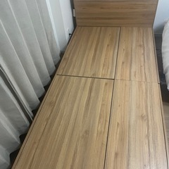 収納付きシングルサイズベッドフレームの画像