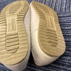 スニーカーの画像