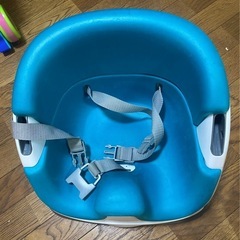 ingenuityテーブル付き ベビーチェアーの画像
