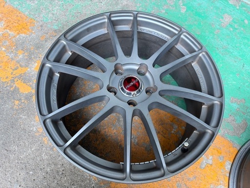 RAYS グラムライツ 18インチ 7.5J 4本