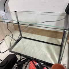 水槽　メダカ　2個と諸々の備品の画像